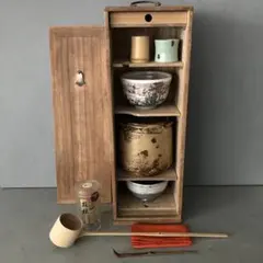 茶道具　短冊箱　桐　ヴィンテージ　美品 楽天市場】【茶道具】【棚物】【送料無料】焼桐短冊箱（箱のみ）ボール