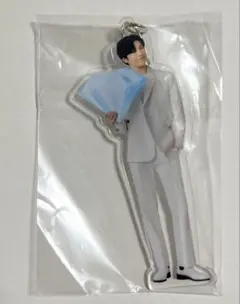 TREASURE ジョンファン　アクリルスタンド