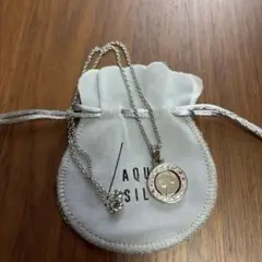 【新品】アクアシルバー　コインペンダント ネックレス　幸せのシックスペンスコインのサムネイル