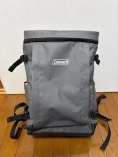 Coleman グレー リュック
