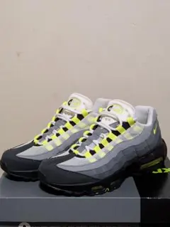 Nike Air Max 95 ネオンイエローグラデ 2020