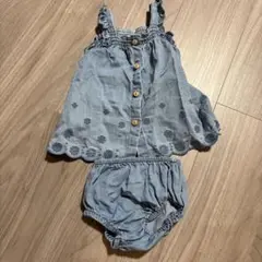 ZARA デニム調刺繍入りタンクトップとショーツセット