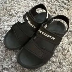 new balance キッズ　サンダル　サイズ18cm