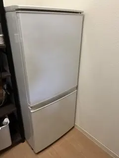 2025年最新】シャープ冷蔵庫の人気アイテム - メルカリ