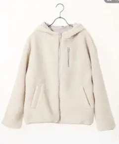 リバーシブルボアブルゾン