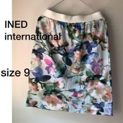 INED international 花柄タイトミニスカート サイズ9 夏　海のサムネイル