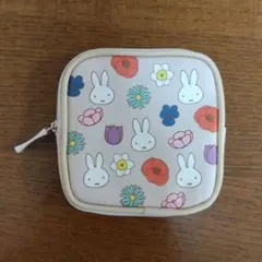 ミッフィーデザインポーチ