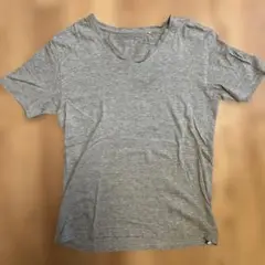 グレー Vネック Tシャツ M