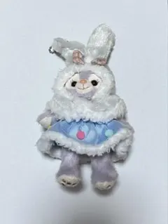 ダッフィーフレンズ　ステラルー　ウィンターホリデー　ぬいぐるみバッジ
