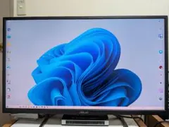 ASUS　31.5インチ液晶モニター　VA32UQ