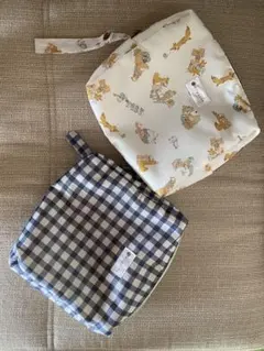 Milpoche おむつポーチ 動物柄とチェック柄