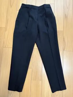 【サイズXS】新品未使用 PLST テーパードパンツ 黒