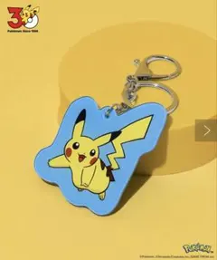 【新品未使用】3COINS ポケモン 30周年 キーホルダー ピカチュウ スリコ