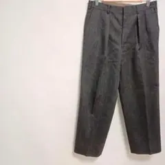 ダークグレー プリーツパンツ ビジネスカジュアル　フリー　リラックス　ポケット