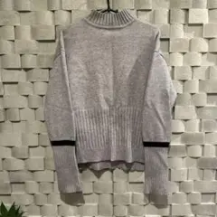 グレー タートルネック 長袖ニット