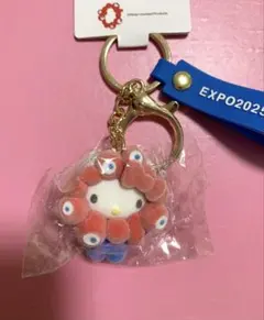 ハローキティ ミャクミャクなりきりマスコットストラップキーホルダー
