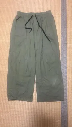 【SHEIN】パンツ Mサイズのサムネイル