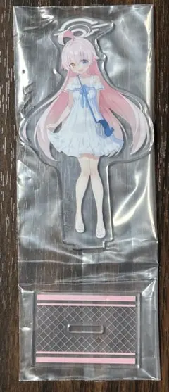 ブルーアーカイブ ホシノ　アクリルスタンド　一番くじ