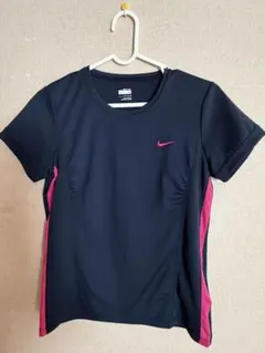 NIKE 半袖Tシャツ ブラック×ピンク レディース M