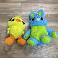 トイストーリー　ダッキー&バニー　フラッフィープラッシーぬいぐるみ