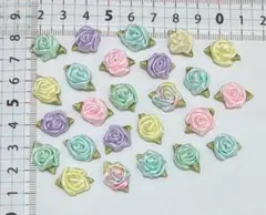 専用ページです。巻きバラモチーフ 1cm 緑、黄緑、25個 - メルカリ
