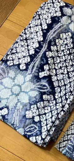 有松絞り　浴衣　ブルー花柄　美品　やまと謹製のサムネイル