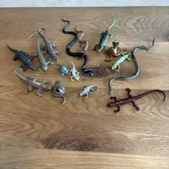 爬虫類フィギュアまとめ売り