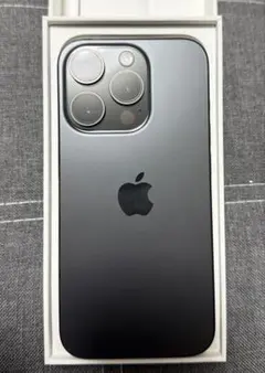 【期間限定値下げ】【極美品】iPhone 15 ブラック 本体 + おまけ付き iPhone 15 Pro リファービッシュ品 | Back Market