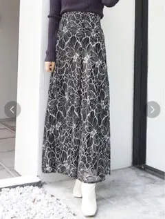 マーキュリーデュオ　フラワーレースハイウエストフレアスカート