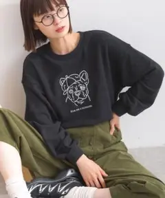 iriey 新品未使用　フレンチブルドッグ刺繍プルオーバー　ストレッチ　クロ