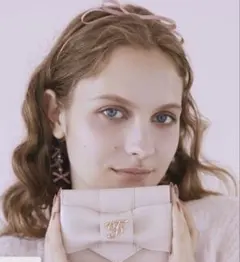 メゾンドフルール　ウォレット