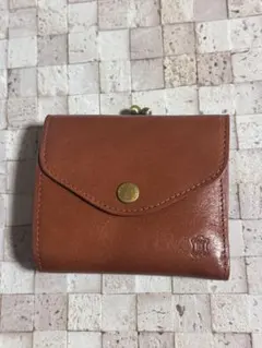 ベリーズヨーク BELLIESYORK がま口 二つ折り財布 キスロック レザー