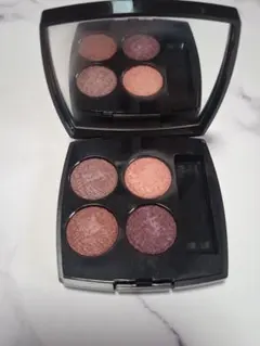 CHANEL レキャトルオンブル332 ヌワール スュプレーム - メルカリ