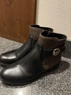 Michael Kors ショートブーツ ブラック/ブラウン