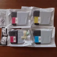 Item thumbnail for item 91aa93a7-e9ab-4567-a197-d867dcc683ac