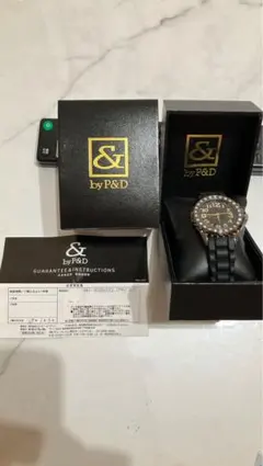 【レディース】& by P&D 腕時計 クォーツ ブラック　ピンキー　美品のサムネイル