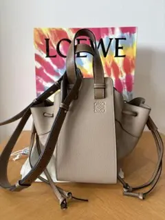 Item thumbnail for item 8d858106-7a44-4192-abf0-0a4b58c9f04e