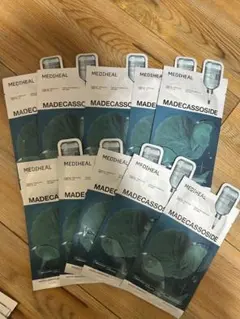 MEDIHEAL MADECASSOSIDE シートマスク 10枚入り