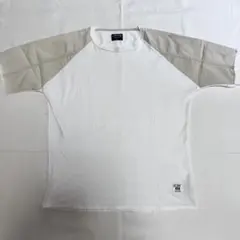 STUSSY ステューシー　袖切り返し　ラグランTシャツ　ワンポイントロゴ