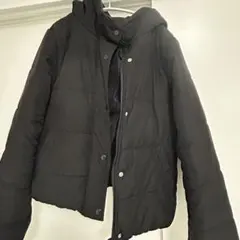 黒 フード付きショートダウンジャケット