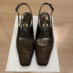 MIHAMA ミハマ クロコ型押し バックストラップ パンプス　ブラウンのサムネイル