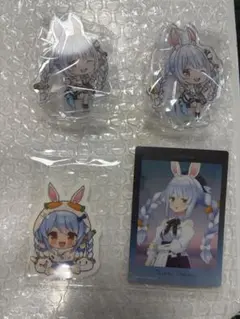 【ホロライブ】兎田ぺこら グッズ4点セット （アクスタ・ステッカー・カード）