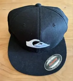 ☆新品☆Quiksilver フレックスフィットキャップ 黒