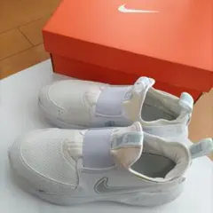 23センチ スニーカー