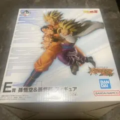 一番くじ ドラゴンボール E賞 孫悟空＆孫悟飯 フィギュアのサムネイル
