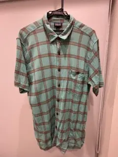 Patagonia 半袖シャツ チェック柄 Lサイズのサムネイル