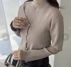 ラメハイネックニット