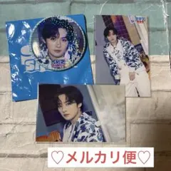 Stray Kids リノ　ポップアップ　缶バッジ　ステッカー　サウナ　スキズ