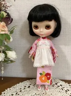 94 ブライス、リカちゃん用　椿柄着物＆エプロン