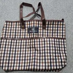 Aquascutum チェック柄トートバッグ、レイントート